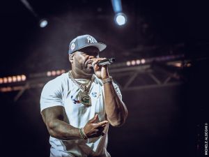 50 Cent lascia Interscope e firma per Caroline