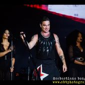 15 luglio 2017 - Lucca Summer Festival - Piazza Napoleone - Lucca - Robbie Williams in concerto