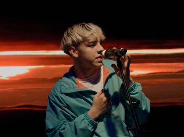 Xavi fa musica per vecchi, ma batte Bad Bunny Xavi fa musica per vecchi, ma batte Bad Bunny