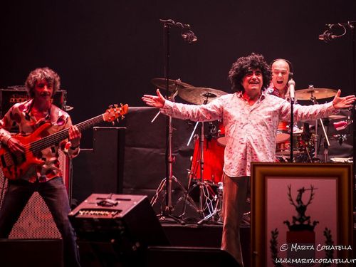 Fondazione Cattolica, una campagna con gli Elio e le Storie Tese