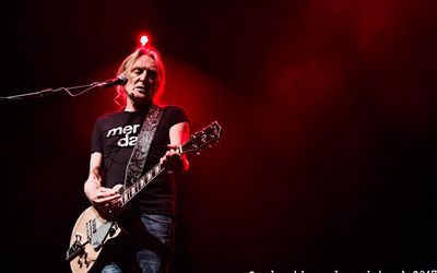 28 aprile 2017 - ObiHall - Firenze - Le Luci della Centrale Elettrica in concerto 28 aprile 2017 - ObiHall - Firenze - Le Luci della Centrale Elettrica in concerto