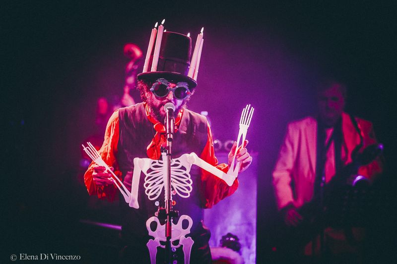 13 dicembre 2024 &ndash; Carroponte - Sesto San Giovanni (Mi) &ndash; Vinicio Capossela in concerto