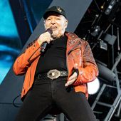 11 giugno 2025 - Stadio Dall'Ara - Bologna - Vasco Rossi in concerto 11 giugno 2025 - Stadio Dall'Ara - Bologna - Vasco Rossi in concerto