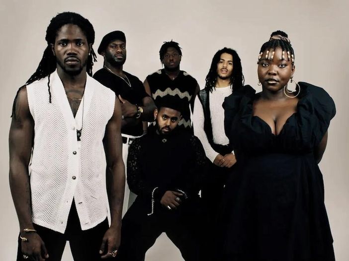 I Kokoroko sono gli Earth, Wind &amp; Fire del loro (nostro) tempo?