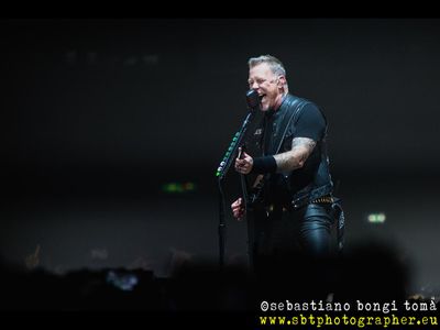 Dal sito di Bloomberg: i Metallica prossimi al divorzio con la Warner?