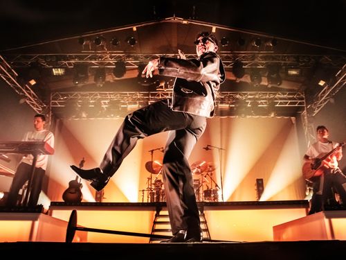 Classifiche, novità 4 settembre: Olly si riconferma in testa