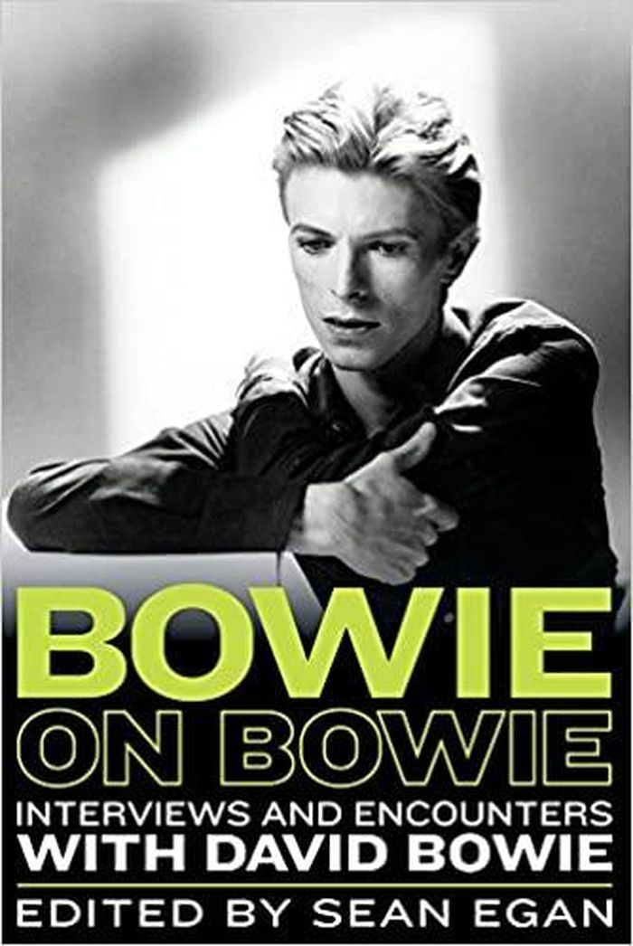 https://images.rockol.it/n-sN-mAG09h13Ad9txvybvXf62Q=/700x0/smart/rockol-img/img/foto/upload/bowie-egan-bowie-on-bowie.jpg