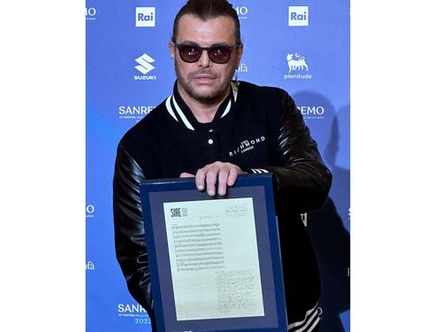 Sanremo 2023, SIAE premia Gianluca Grignani