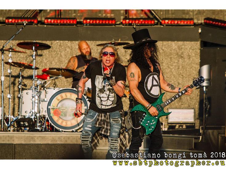 Guns N&apos; Roses