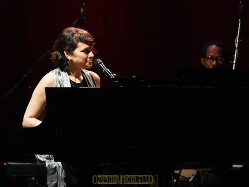 Norah Jones porta fortuna al boss della Blue Note 
