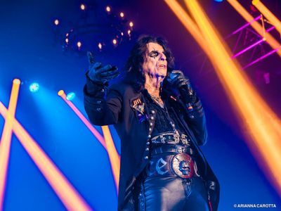 Alice Cooper: a giugno un box commemorativo speciale