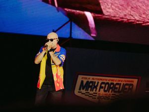 Max Pezzali