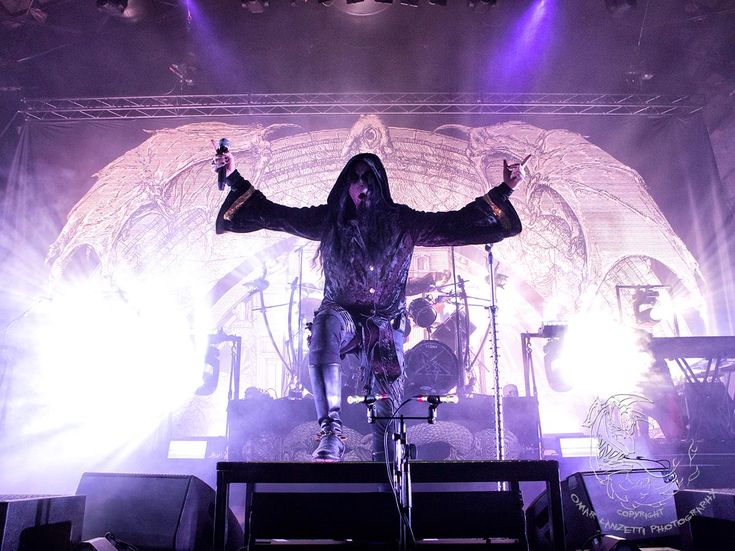Dimmu Borgir, in ottobre doppio DVD con un CD