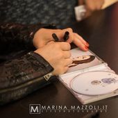 26 maggio 2016 - Mondadori - Genova - Annalisa firmacopie