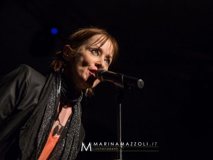 Suzanne Vega: 'Io e 50 Cent non siamo così distanti'