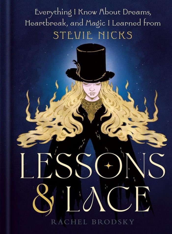 https://images.rockol.it/pCjzXjt-OYAK0x9ByUtY7GMEiTo=/700x0/smart/rockol-img/img/foto/upload/lessons-lace-stevie-nicks-book-rachel-brodsky-754x1024.jpg