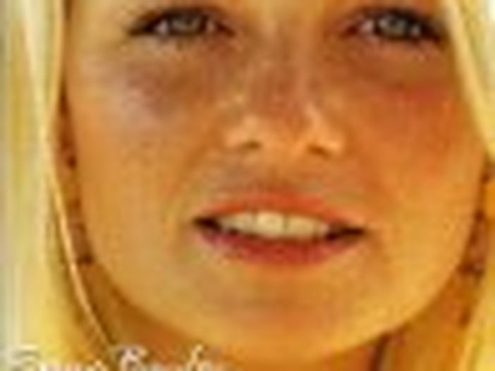 Dopo 12 anni col fidanzato, Emma Bunton (Spice Girls) si sposa Dopo 12 anni col fidanzato, Emma Bunton (Spice Girls) si sposa