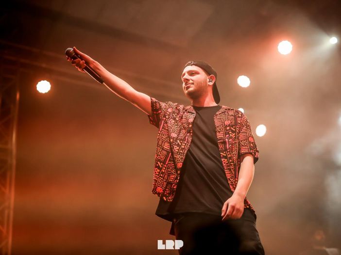 Sanremo 2019, Anastasio ospite a sorpresa: l&#039;inedito &#039;Correre&#039; - VIDEO
