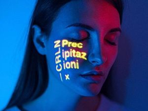 La copertina di &quot;Caroline&quot;