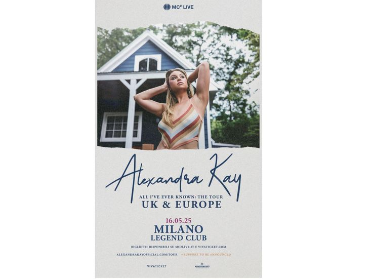 Alexanda Kay live in Italia