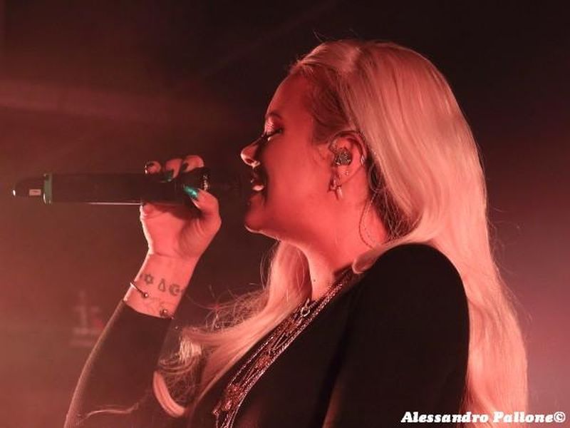 2 dicembre 2018 - Circolo Magnolia - Segrate (Mi) - Lily Allen in concerto