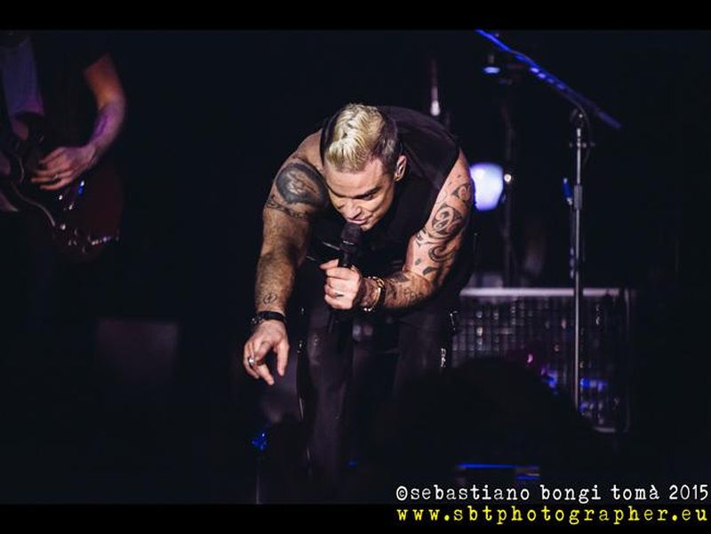 23 luglio 2015 - Lucca Summer Festival - Piazza Napoleone - Lucca - Robbie Williams in concerto