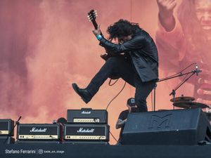 I Last Internationale e il combat-rock (e un mese gratis di Premium+ su Deezer)