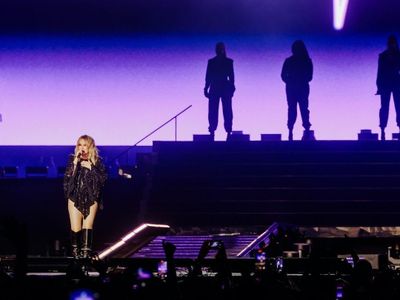 Kylie Minogue, disponibili in Rete quattro nuovi brani - ASCOLTA