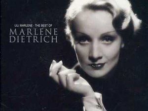 Un libro rivela: Marlene Dietrich cantava per soldi al telefono