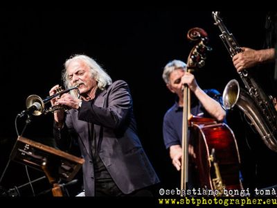 Rava e Fresu omaggiano insieme Miles Davis in un disco