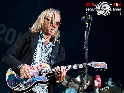 Londra, &apos;Billy Elliot&apos; di Elton John verso i 10 anni a teatro