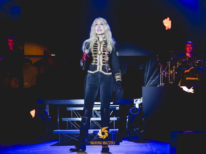 Ivana Spagna, esce l'autobiografia 'Quasi una confessione...' Ivana Spagna, esce l'autobiografia 'Quasi una confessione...'
