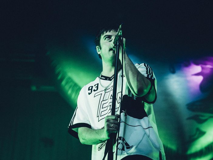 Ernia al disco per Grian Chatten, i Fontaines D.C. stop al tour