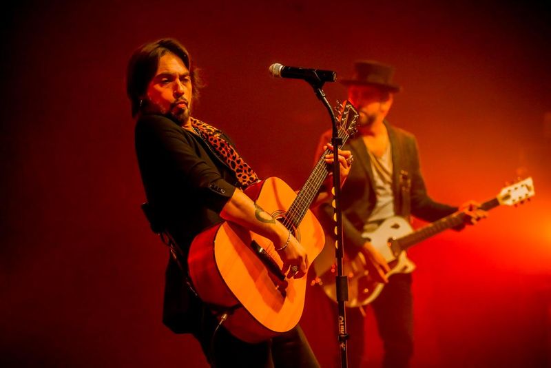 29 novembre 2021 - Teatro EuropAuditorium - Bologna - Le Vibrazioni in concerto