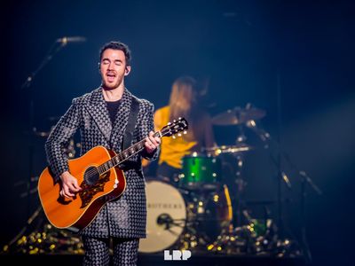 Joe Jonas: ‘Mio fratello Nick sta di nuovo con Miley Cyrus’