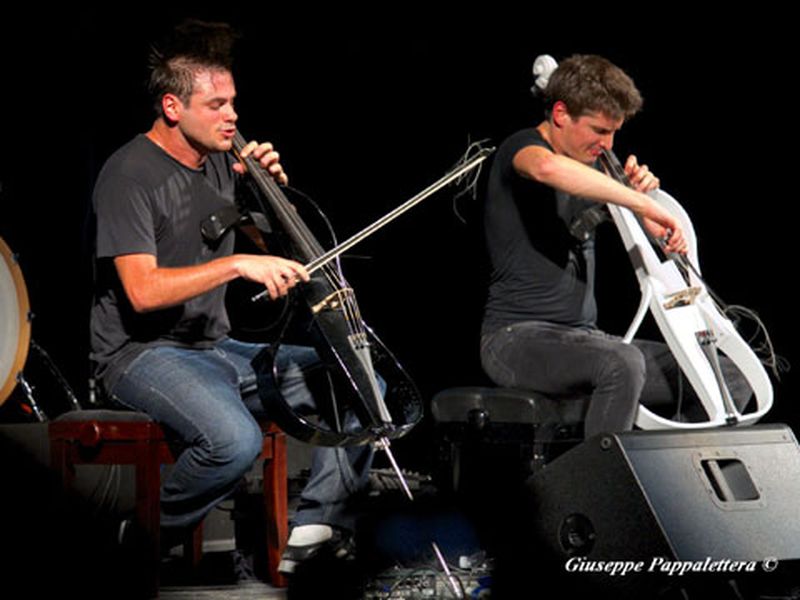 30 maggio 2014 - Teatro Politeama Rossetti - Trieste - 2 Cellos in concerto