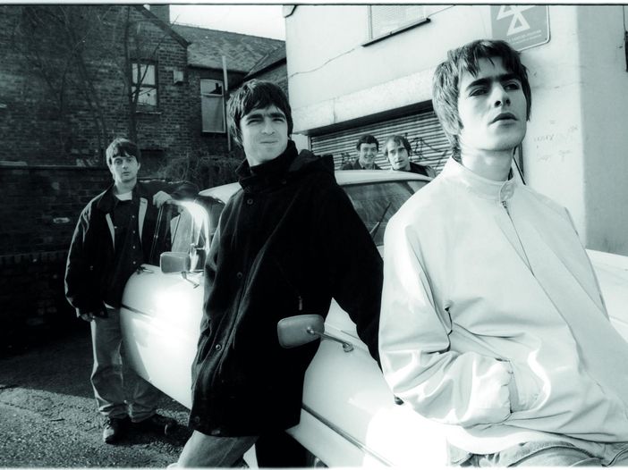 Anteprima Rockol:la recensione di 'Don't believe the truth' degli Oasis Anteprima Rockol:la recensione di 'Don't believe the truth' degli Oasis