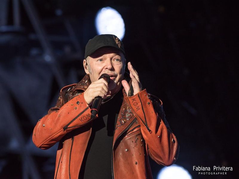 17 giugno 2025 - Stadio Diego Armando Maradona - Napoli - Vasco Rossi in concerto 17 giugno 2025 - Stadio Diego Armando Maradona - Napoli - Vasco Rossi in concerto