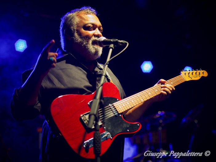 E&#039; &#039;Tales from the beach&#039; il nuovo album degli Incognito