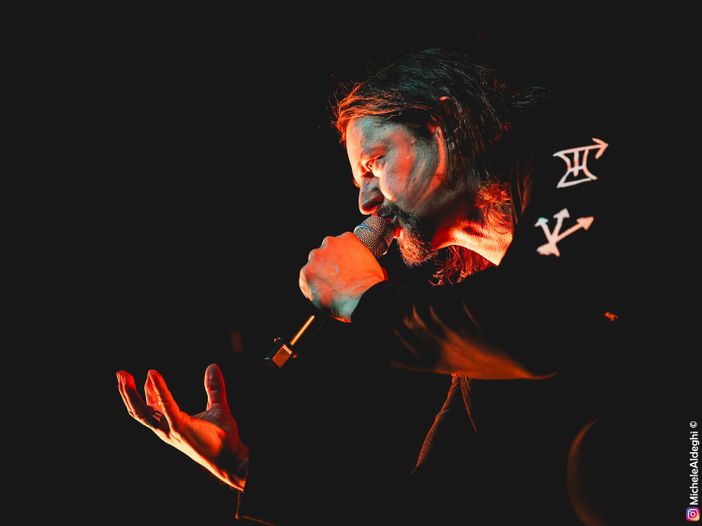 Chiese bruciate e black metal, iniziano le riprese di un film