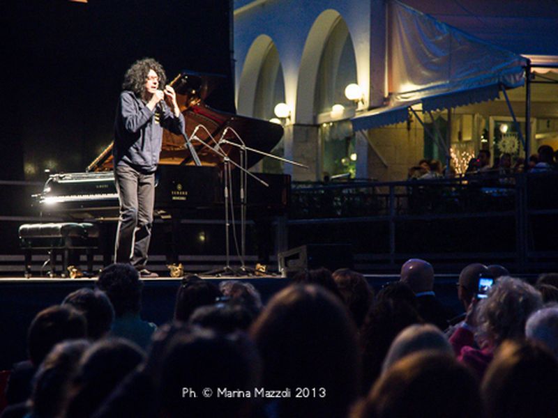 25 giugno 2013 - Piazza del Sole - Santa Margherita Ligure (Ge) - Giovanni Allevi in concerto