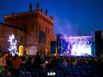 James Blunt in tribunale: l'ex produttore reclama diritti