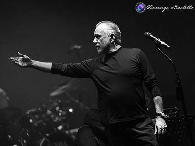 Giorgio Faletti: &apos;Scrivo canzoni aggrappato al mio cuore&apos;