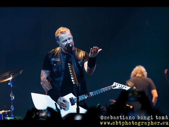 Scott Ian (Anthrax) pubblica immagini mai viste dei Metallica e lancia un appello: &#039;Hey Lars, ce l&rsquo;hai ancora quella maglietta?&#039; 