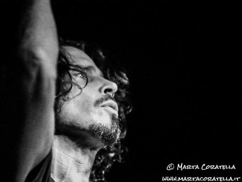 Chris Cornell, dopo la scomparsa negli USA rialzo del 500% nello streaming e del 2000% nelle vendite