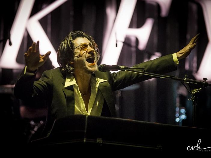 Arctic Monkeys, il nuovo album è 'AM': la tracklist, i dettagli Arctic Monkeys, il nuovo album è 'AM': la tracklist, i dettagli