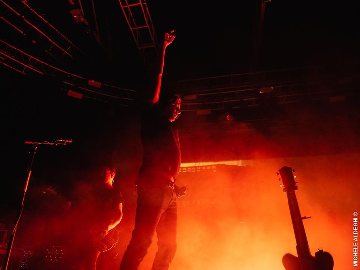 Al concerto degli Snow Patrol il DJ è 'Frodo Baggins'