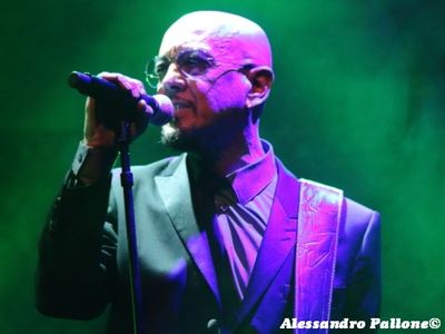 Bennato e Ruggeri insieme sul palco a Napoli