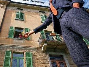 Comunicato Stampa: Premio Recanati 2002