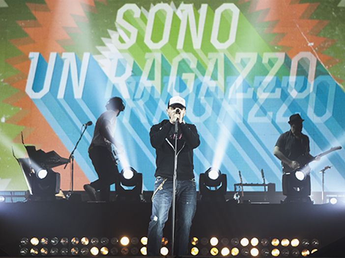 Max Pezzali, l&#039;annuncio sui social: nuovo album nel 2020